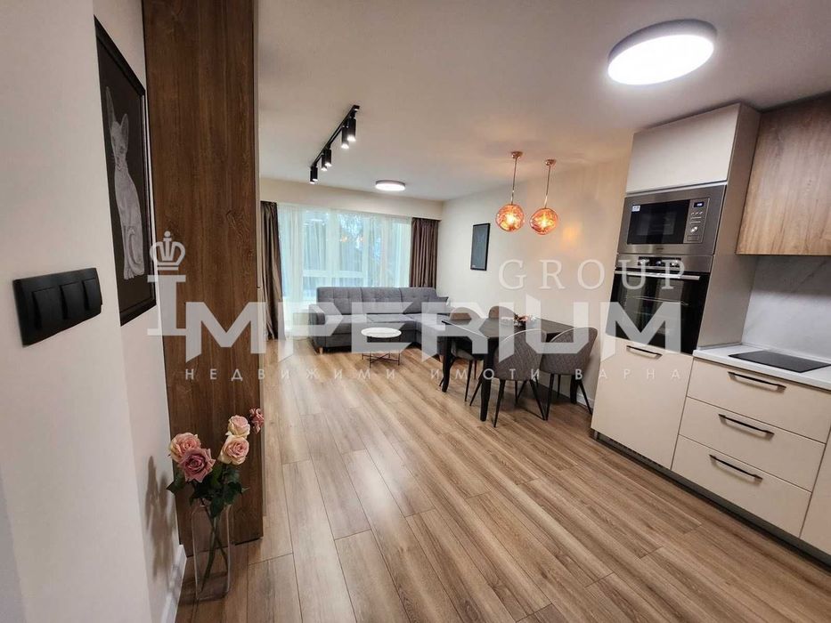 Луксозен Тристаен апартамент под наем в района на кв. Чайка, гр. Варна