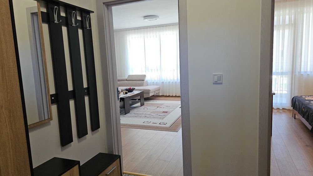 Продава се Двустаен апартамент в Пловдив, Остромила - 70 кв.м за 2000 €/кв.м - Снимка #5