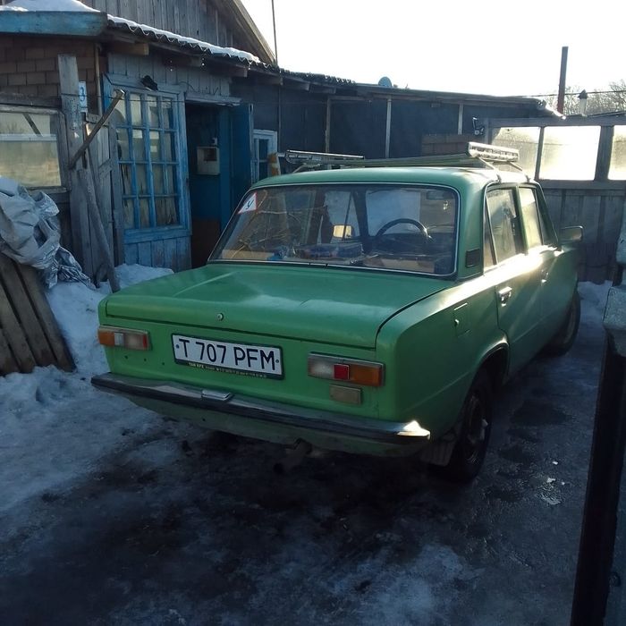 Продам ваз 21011
