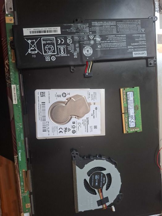 Piese Pentru Laptop Lenovo