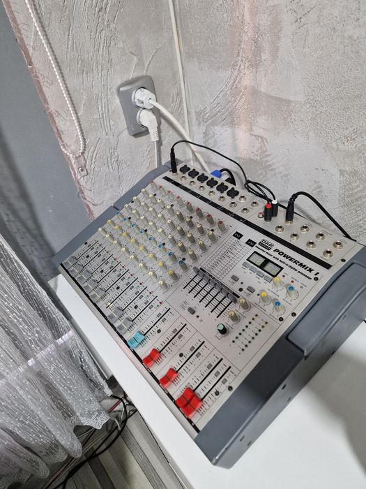 Тонколони 15-ски + 18-ска активна бас каса + усилвател/миксер