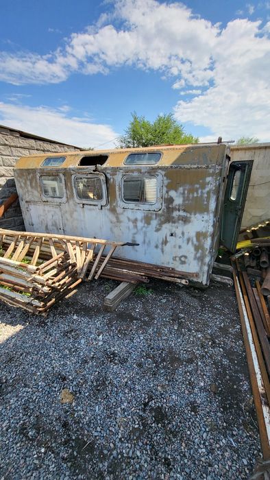 Продам кунг вагончик