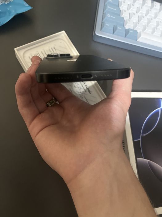 Iphone 16 pro max 256gb black