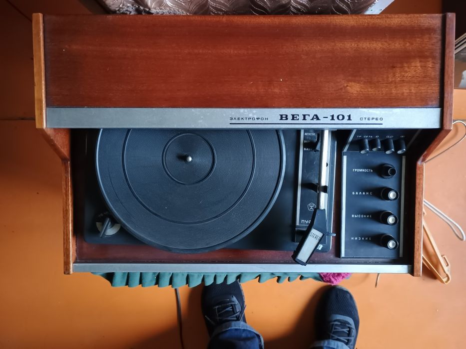 Электрофон Вега 101 стерео