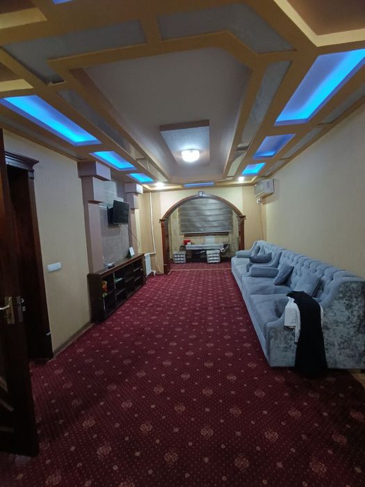 Метро Хамза Новза 3/2/4. 2-6 балкон срочно продаётся квартира