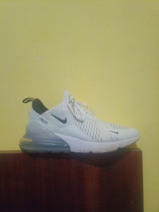 Nike Air Max 270