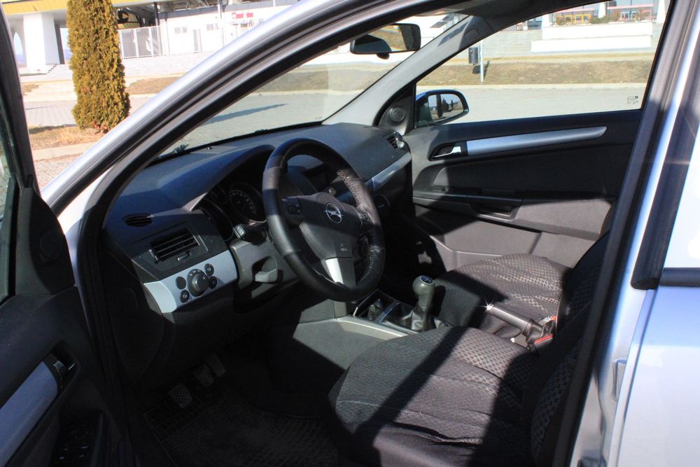 Opel Astra H 2006 1.9cdti