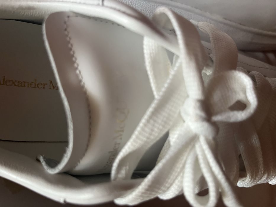 Alexander Mcqueen