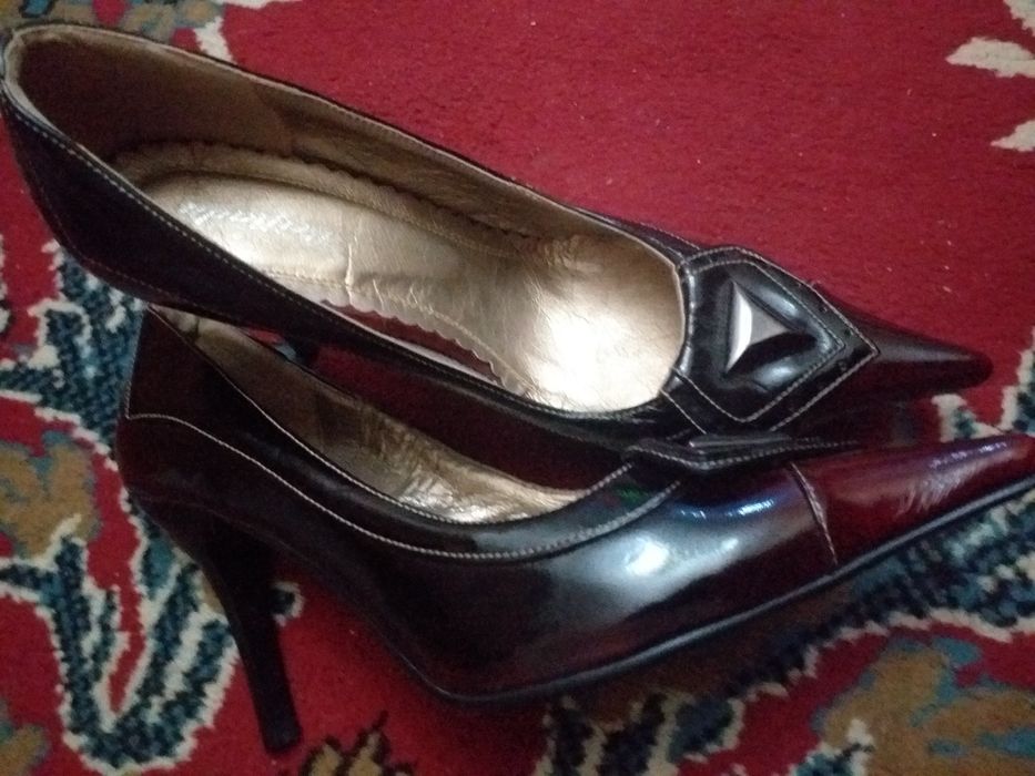 Американские шикарные туфли.