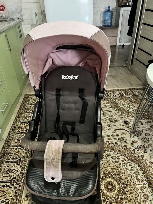 Продам коляску детскую