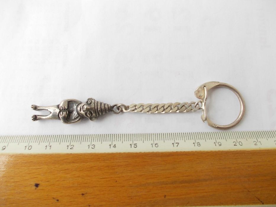 Breloc vechi din argint Peru