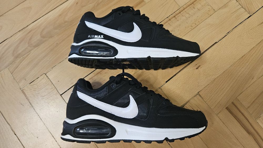 Оригинални маратонки Nike command