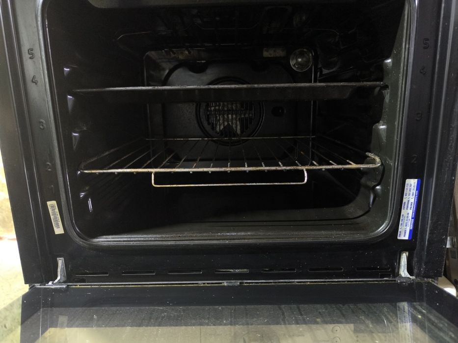 Духовой шкаф Аристон