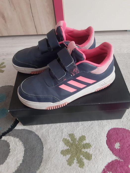 Vând adidași copii mărimea 37  1/3, marca adidas