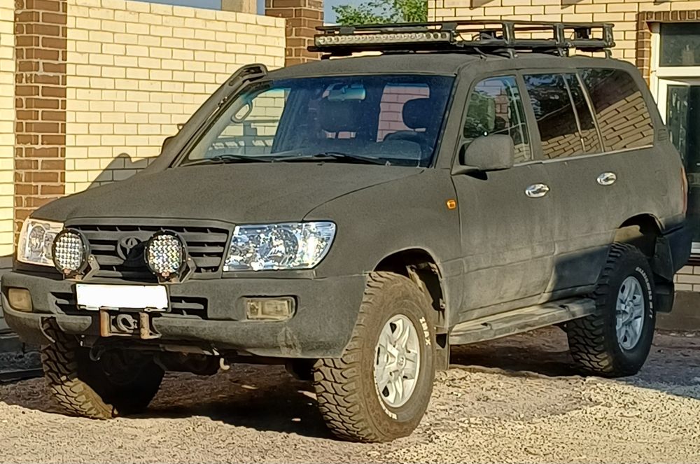 Продам автомобиль ТOYOTA