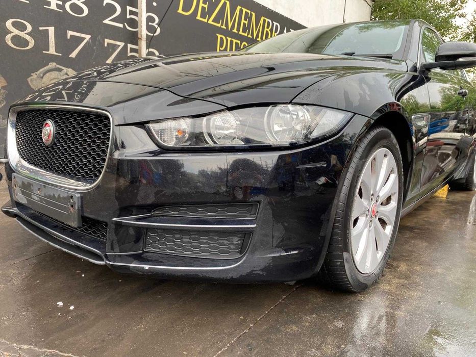 Dezmembrez jaguar XE 2.0 ingenium/bara xe/far xe/capota xe/usa xe/stop