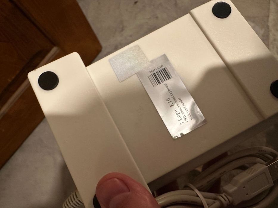 Клавиатура с магнитен четец 3 Logic K10