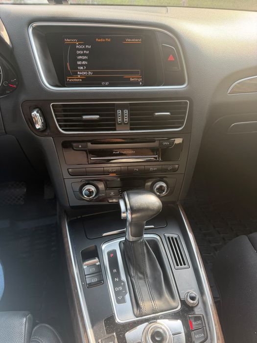 Vand Q5 Impecabil