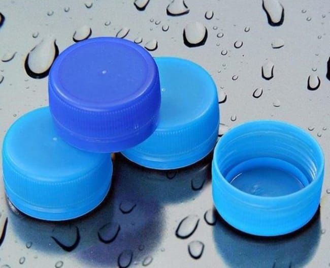 Продаются пластиковые крышки на бутылки