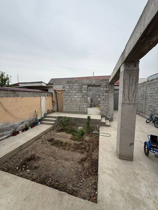 2 sotixlik katej sotiladi