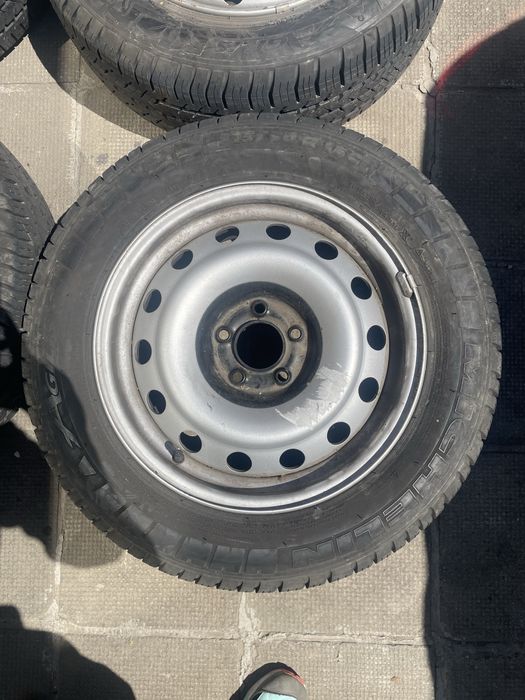 Джанти 16R 5x108 с гуми 215 60 16c