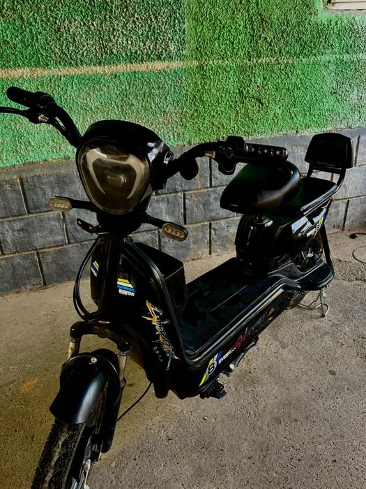 Мопед/скутер Evestar