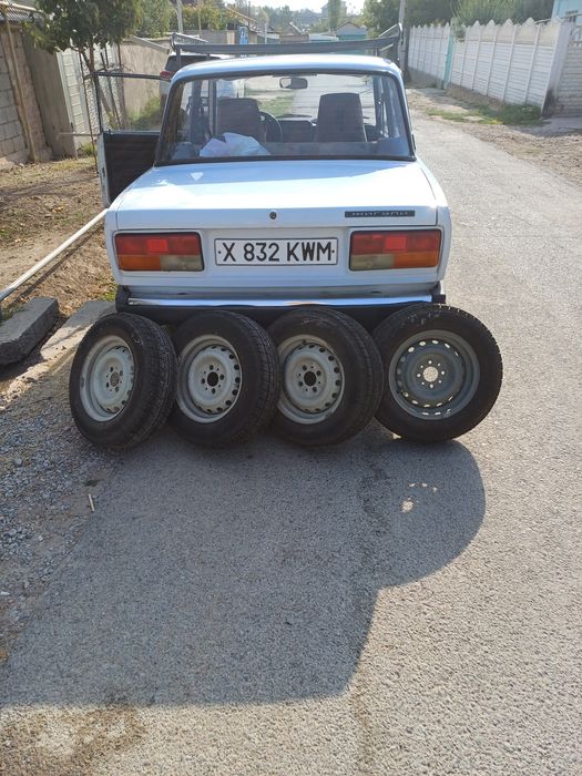 Автомобиль ваз 21074