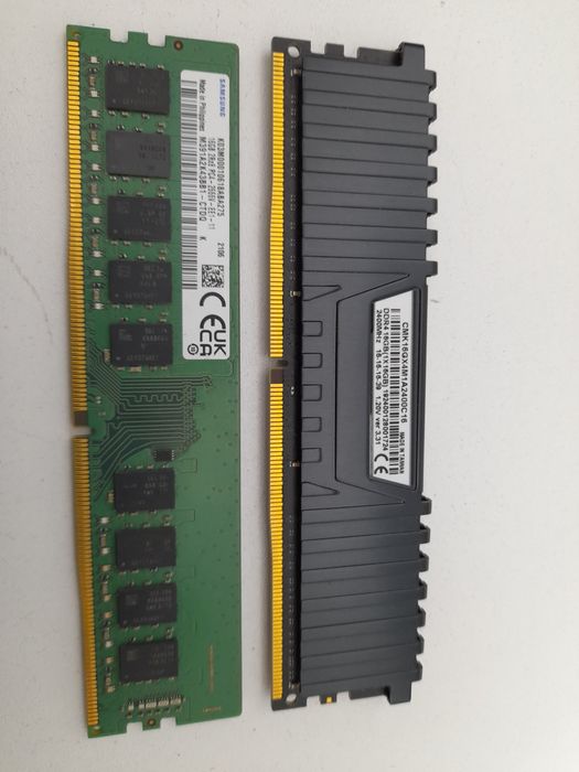Memorie RAM 32 Gb DDR 4 Pc/Calculator