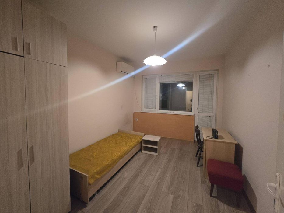 Дава се под наем Четиристаен апартамент в Варна, Общината - 100 кв.м за 598.23 € - Снимка #4