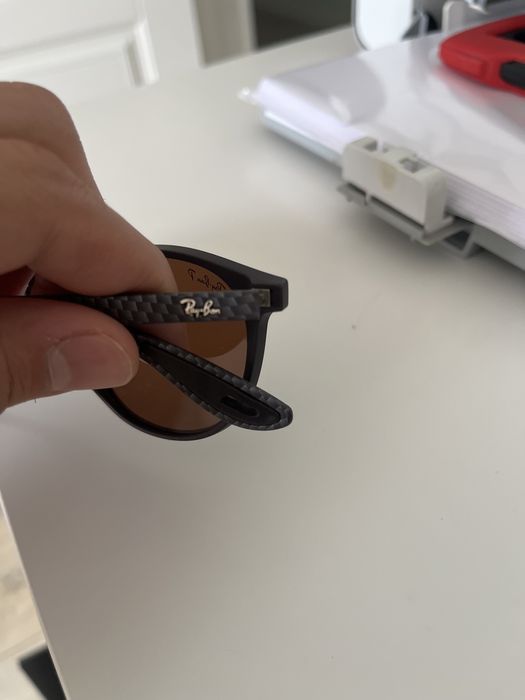 Ray Ban Ferrari продам