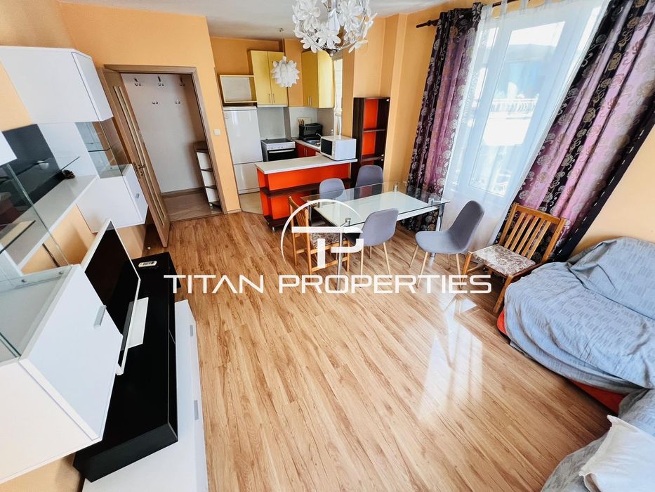 Дава се под наем Двустаен апартамент в Бургас, Славейков - 62 кв.м за 459 € - Снимка #2