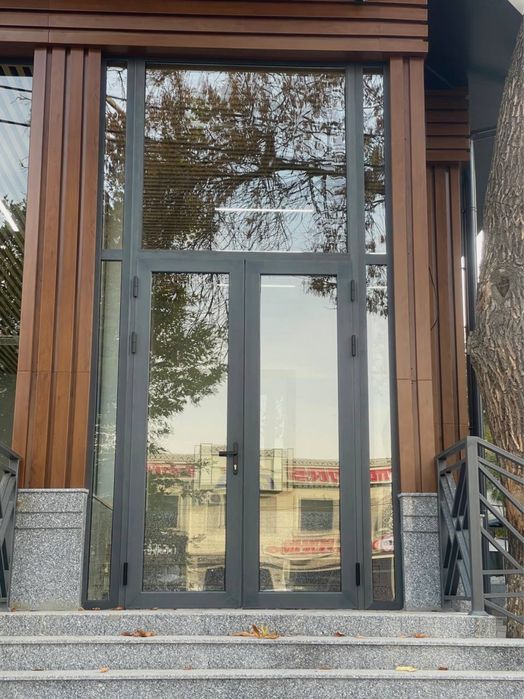 Срочно сдаётся коммерческое помещение 280 м2 на ул Фазылтепа 1 линия