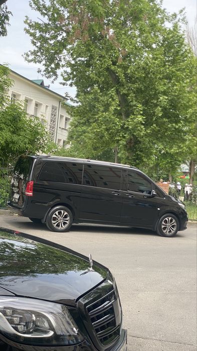 Mercedes vito.