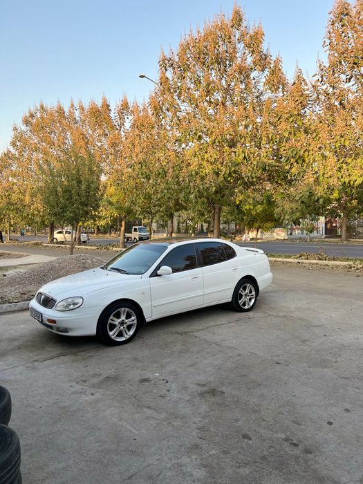 Продам не спеша Daewoo Leganza 2.0