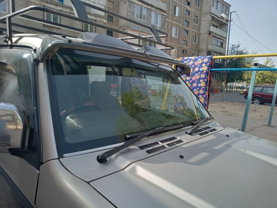 Мицубиси Паджеро.