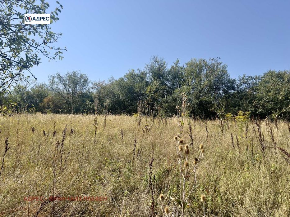 Къща в Ловеч, област-с.Къкрина площ 170 цена 17895