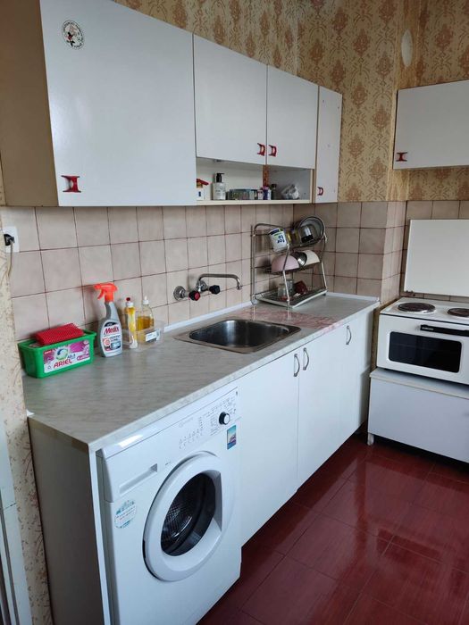 Дава се под наем Тристаен апартамент в София, Люлин 9 - 75 кв.м за 204 € - Снимка #2