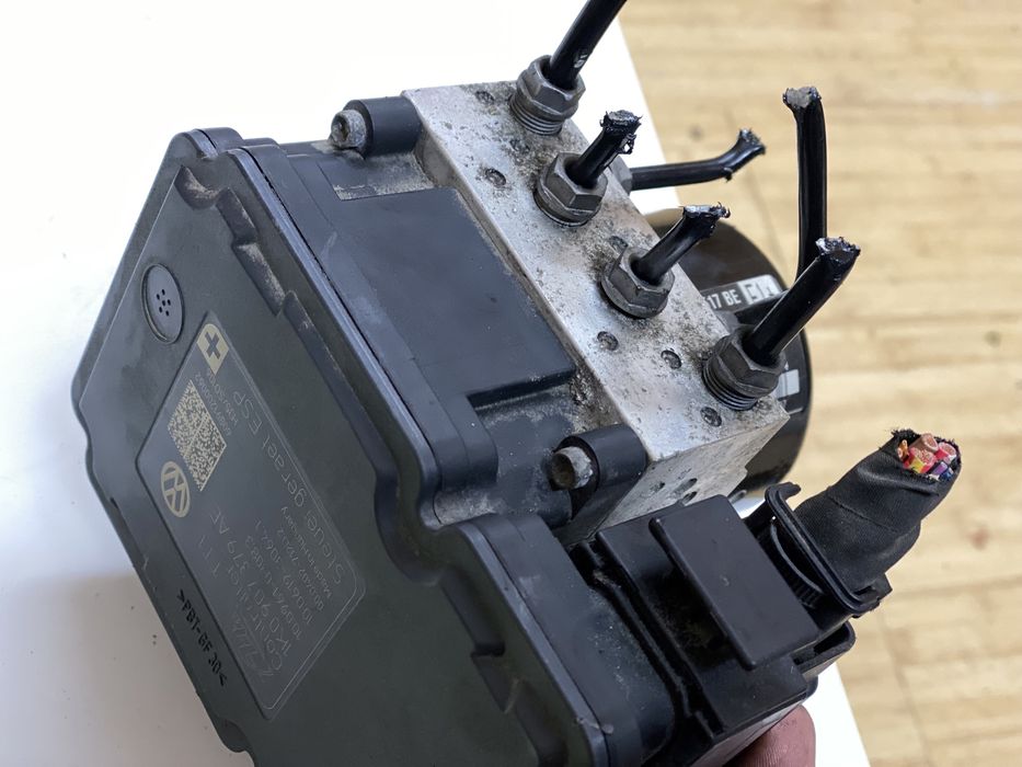 Pompa Unitate Abs 1K0614517 BE 1K0907379 AE VW GOlf 5 Golf 6 Jetta