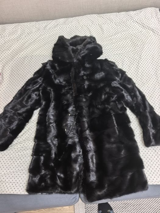 Продам норковую шубу