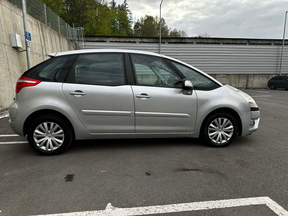 Citroen C4 Picasso 20/07/2010-cutie automata