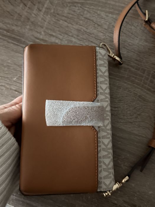 Нова чанта Michael Kors