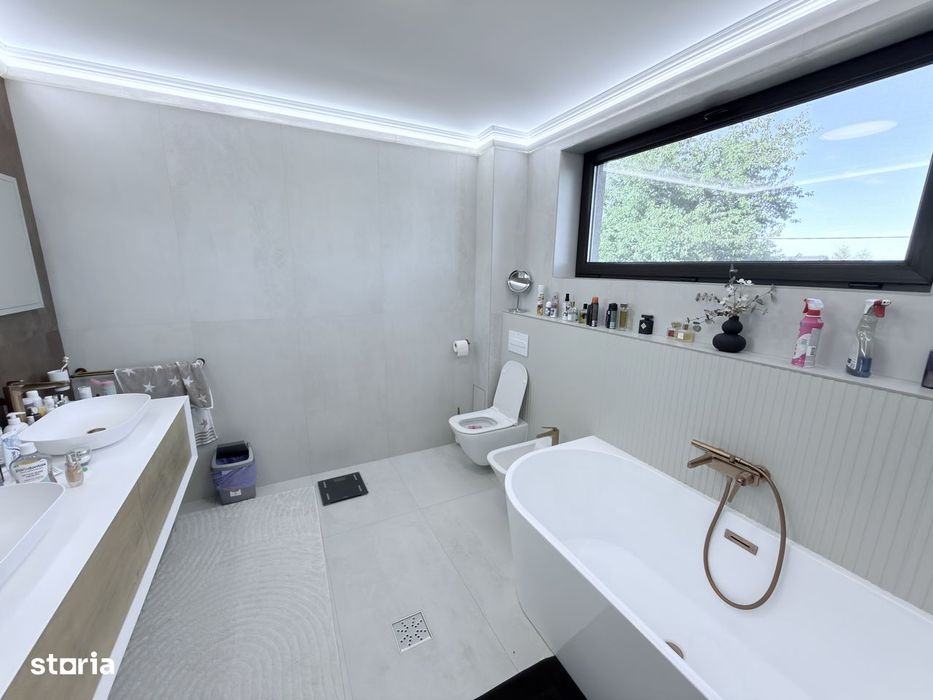 Casa la cheie in Catamaresti Deal zona RAR
