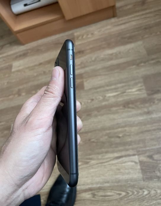 iPhone 11 iOS 18