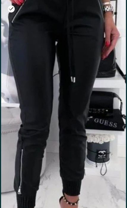 Pantaloni sport/fermoare metalice, import Italia