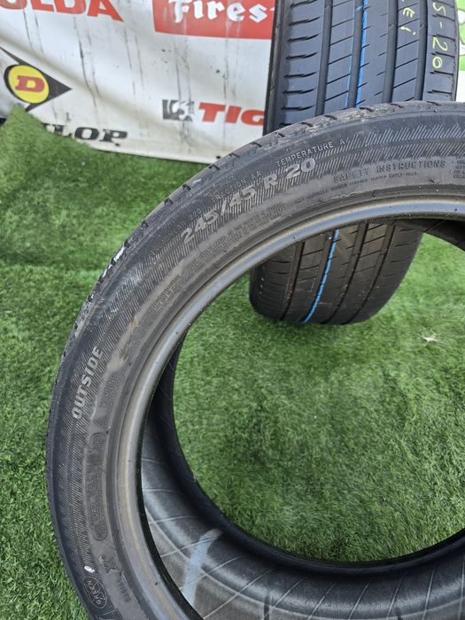 245 45 20 michelin