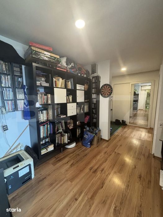 Apartament decomandat cu 3 camere in zona Torontalului