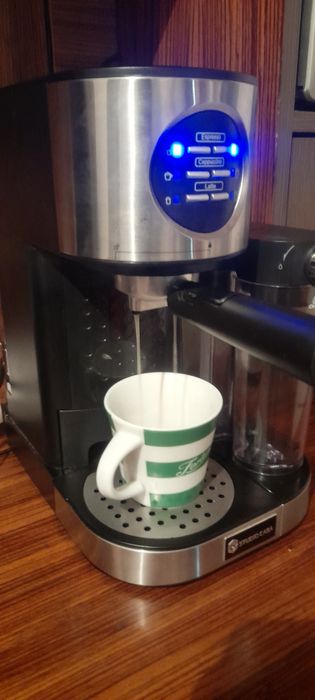Vând espressor de cafea
