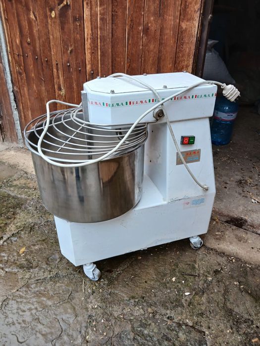 Тестобъркачка  за брашно