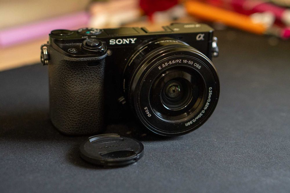 Sony a6000 + Китов обектив Sony 16-50 mm