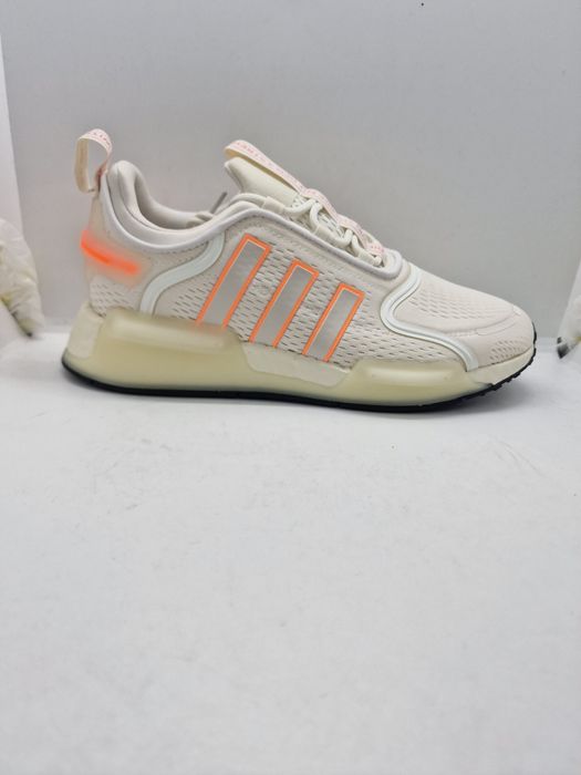 Adidas NMD V3 nr. 42